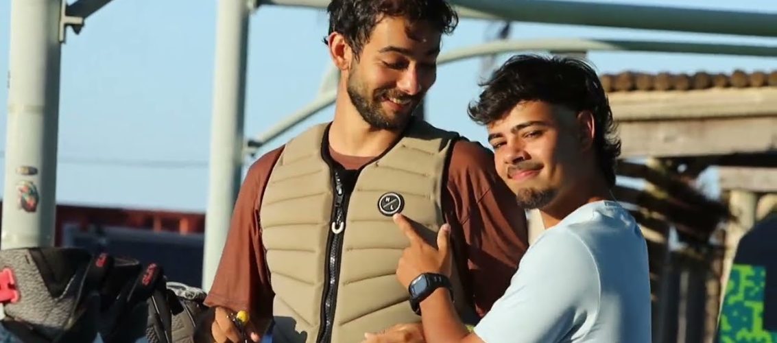 Atletas Hyperlite no Sunset Wake Park
